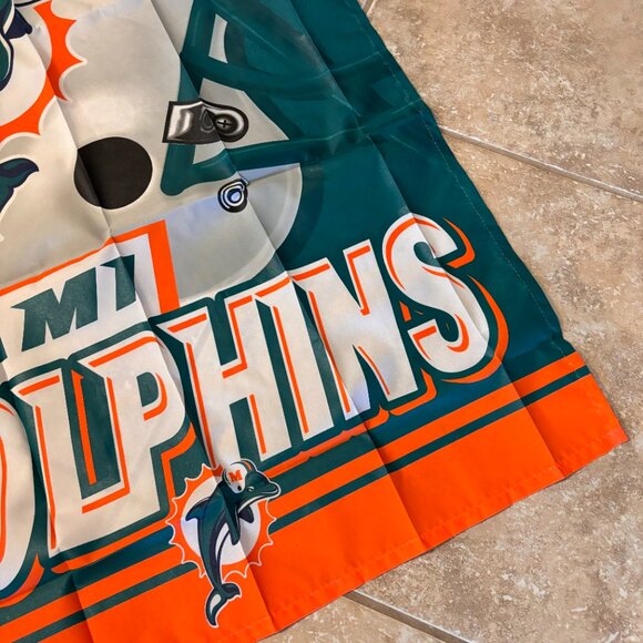 Wincraft Sports NFL Miami Dolphins Helmet Logo 36" x 26" Football Polyester Flag - Picture 4 of 9